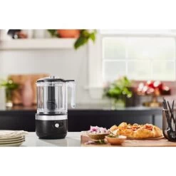 KitchenAid Hachoir électrique Sans Fil 2 Vitesses 1,18 L Noir Réglisse 5KFCB519EBM 10 KitchenAid Hachoir électrique Sans Fil 2 Vitesses 1,18 L Noir Réglisse 5KFCB519EBM -Appareils De Cuisine KitchenAid 761097 3 1 Hachoir electrique sans fil 2 vitesses 1 18 L noir reglisse 5KFCB519EBM Kitchenaid